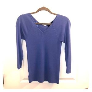 Ann Taylor ribbed v-neck 3/4 sleeve top